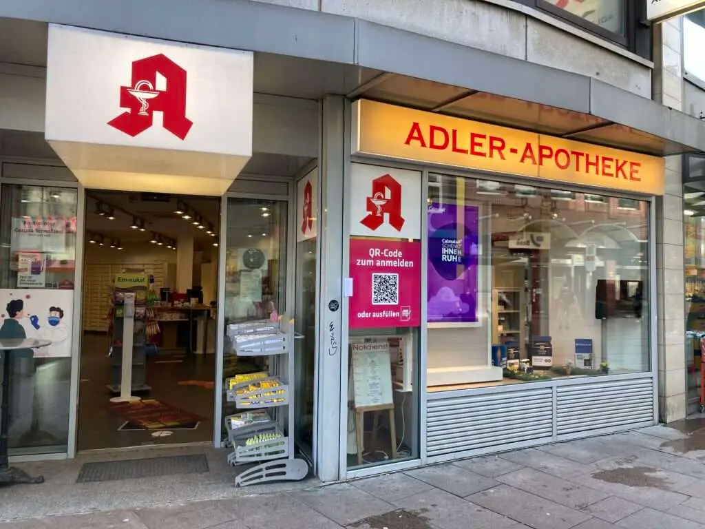Au&szlig;enansicht der Apotheke